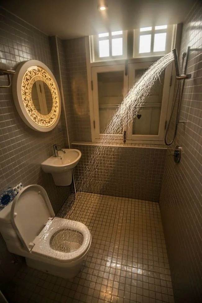 “The hotel where I stayed has a very strange way of flushing the toilet.” - The photo, Hotel, Bathroom, Toilet, Shower, Reddit, Interior Design, Washout