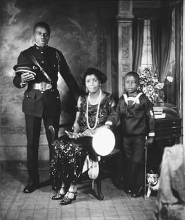 Black nationalist family - 20th century, Black people, Black and white photo, Nationalism, Family, Wife, Children