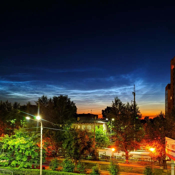 noctilucent clouds - My, Noctilucent clouds, Sunset, Starry sky, Tomsk