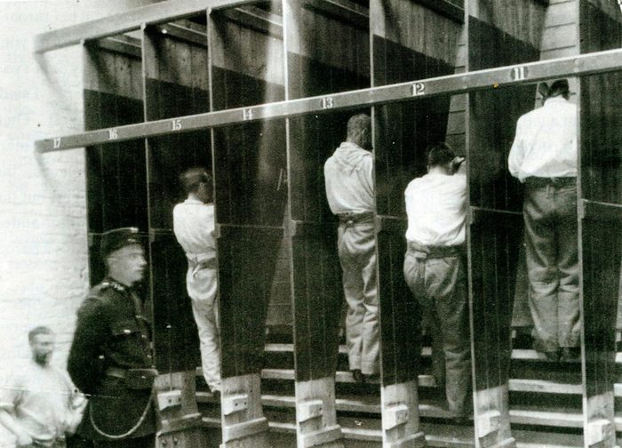 Лестница Кьюбитта или викторианский тюремный фитнес Лига историков, Тюрьма, Наказание, Великобритания, 19 век, Длиннопост, Лестница, Беговая дорожка, История Лестница Кьюбитта или викторианский тюремный фитнес Лига историков, Тюрьма, Наказание, Великобритания, 19 век, Длиннопост, Лестница, Беговая дорожка, История