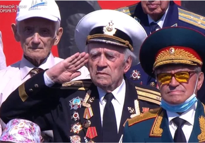 The Victory Parade turns into a masquerade ball - Victory parade, Veterans, Saint Petersburg, Longpost