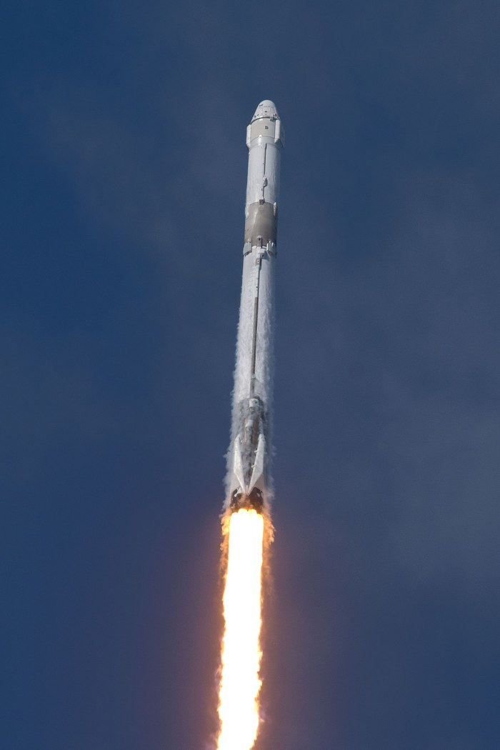         2022    Falcon 9
