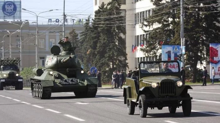 Victory Parade in Donetsk. 06/24/2020 - Parade, May 9 - Victory Day, Donetsk, Donbass, The photo, Military equipment, Tanks, Longpost