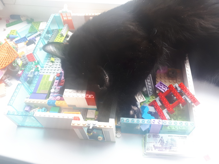       , LEGO