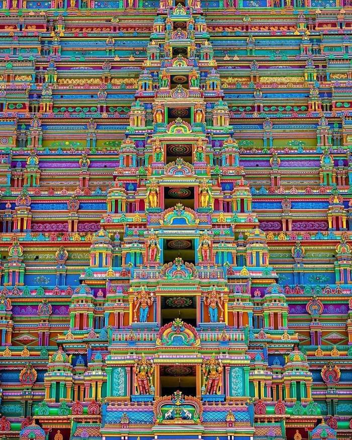 Incredible riot of colors, details and symmetry of the Ranganatha temple in Srirangam, India! - Temple, India, Hinduism, Color, Paints, Riot of colors, Incredible, Reddit