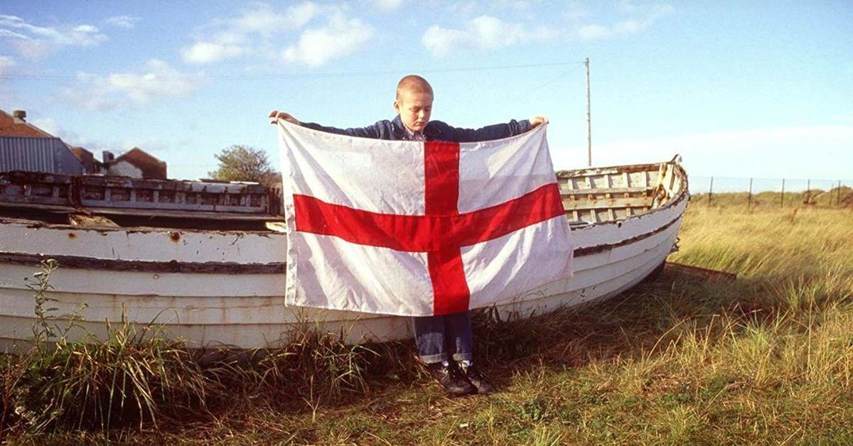 Movie england. Шейн Медоуз. This is England фильм. Это Англия 2006. Шон скинхед.