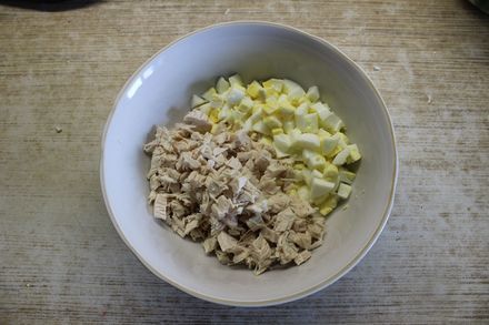 Salad with cheese, chicken and vegetables - My, Salad, Cheese, Recipe, Food, Cooking, Longpost