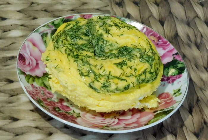 How to cook an omelet in the microwave? - My, Recipe, Video recipe, Cooking, Omelette, Eggs, Microwave, Video, Longpost