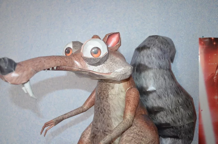 Scrat саблезубая крысобелка - Моё, Papercraft, Скрэт, Мультфильмы, Своими руками, Бумажный моделизм, Ледниковый период, Длиннопост, Рукоделие с процессом, Ледниковый период (мультфильм)