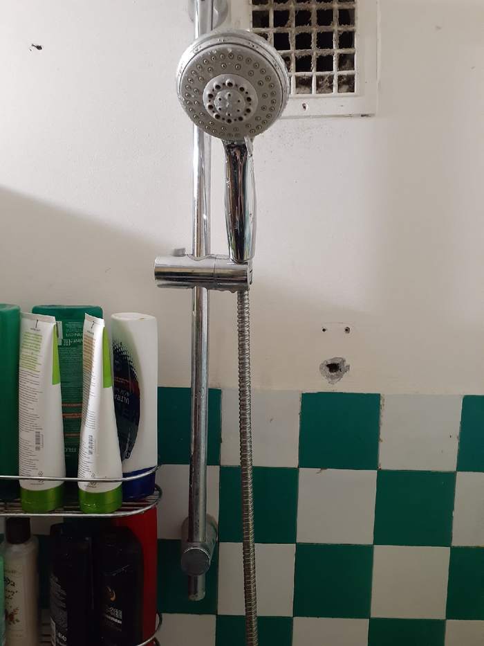 When installing a new height-adjustable shower mount - My, Shower, Fastening, Bewilderment