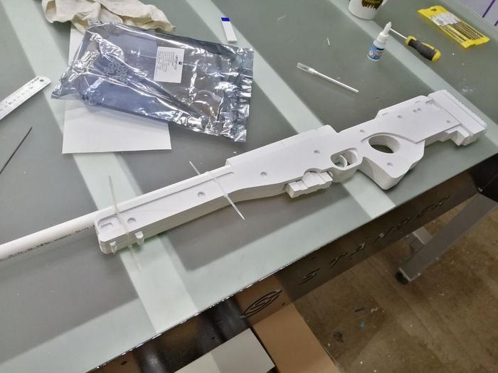 L96A1 AWP    ,  , , 