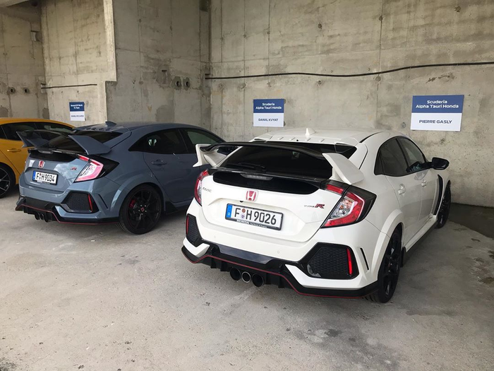 На чём ездят пилоты Формулы 1 Формула 1, Авто, Автоспорт, Интересное, Машина, Пилот, Гонщик, Техника, Длиннопост