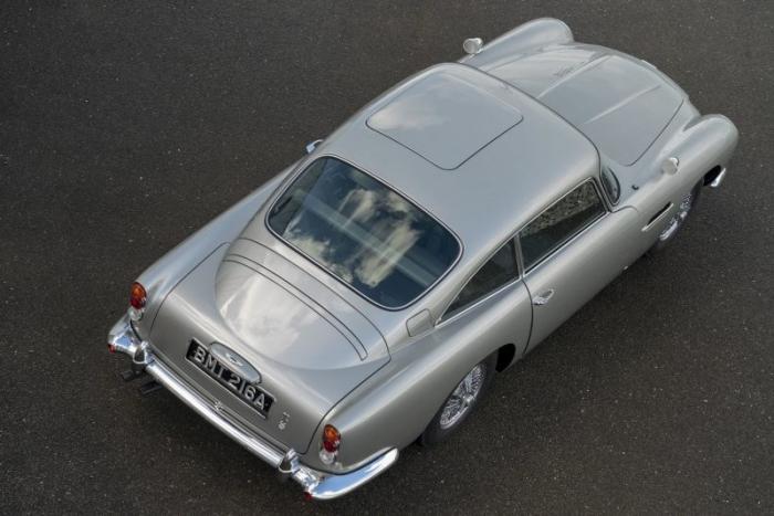 Aston Martin has released a spy version of the DB5 - Aston martin, Retro, Retro car, James Bond, Motorists, Replica, Longpost