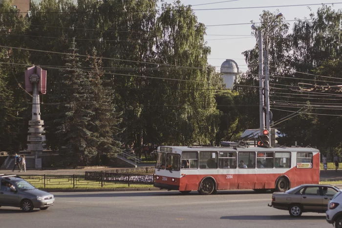 Izhevsk, photo impressions - My, The photo, Russia, Izhevsk, Embankment, Tram, Sculpture, Longpost