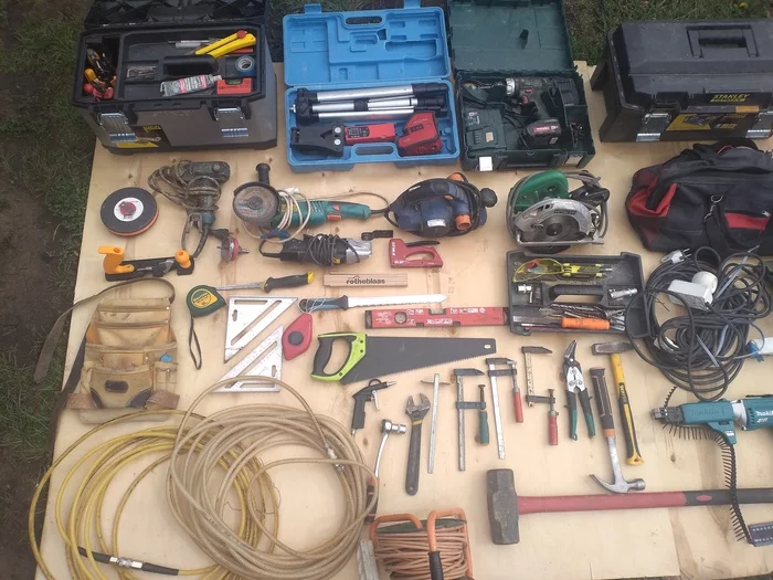 All you need is a circular saw and a hammer, they said. (Minimum set of tools for frame construction) - My, Building, Frame house, Longpost