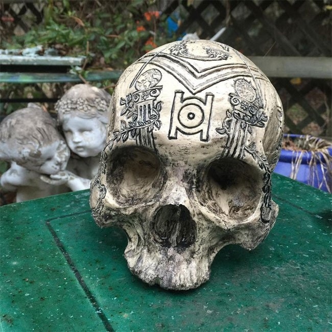 Skull carving by Zane Wylie - Longpost, Scull, Bone carving, Thread, Interesting, Bones, Handmade, Needlework without process