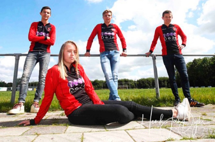 Теперь можно в женские команды ставить мужчин, не мучаясь с трансгендеризмом