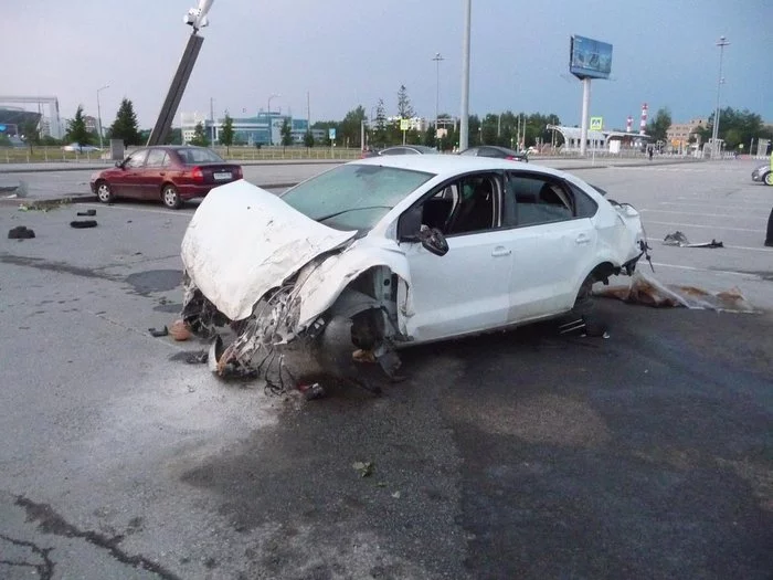 Дтп в Екатеринбурге - ДТП, Екатеринбург, Вертикальное видео, Видео