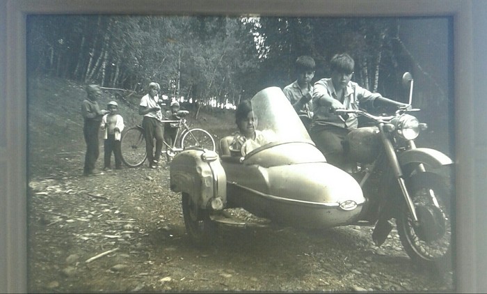 Я у деда ,угнал мотак. 1985 год