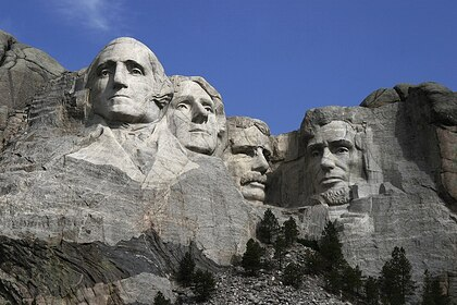 Trump was caught wanting to add himself to the bas-reliefs of presidents on Mount Rushmore - news, USA, Donald Trump, Mount Rushmore