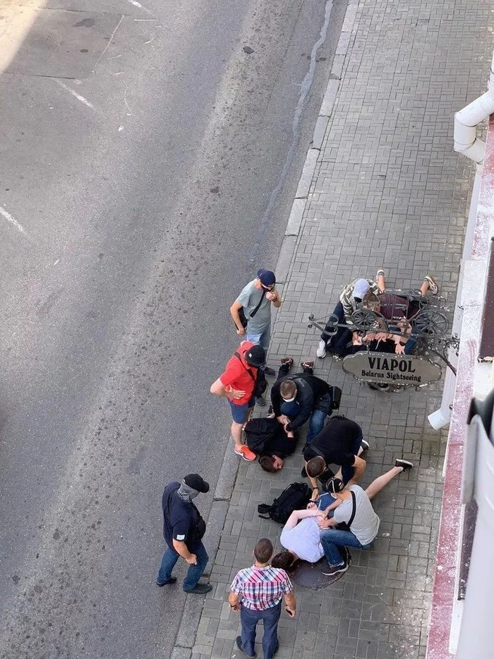 Dozhd journalists tied up in Minsk - TV channel ""Rain, Republic of Belarus, Minsk, Detention, Video, Longpost, Politics, Protests in Belarus