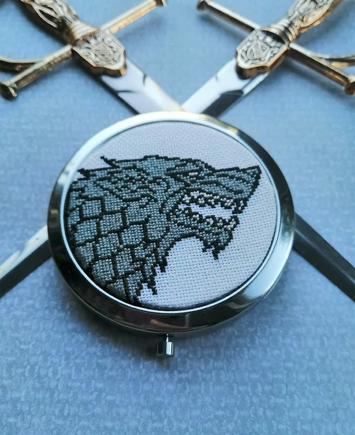 Embroidered mirror - My, Game of Thrones, Cross-stitch, Needlework without process, Direwolf, Longpost