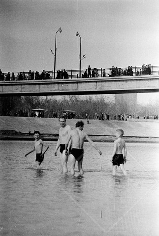 A park. Bridge over Ishim. Fishing. May 2, 1965, Tselinograd, Kazakhstan. USSR - My, Tselinograd, Astana, Nur-Sultan, Kazakhstan, Imams, Longpost, the USSR, Story