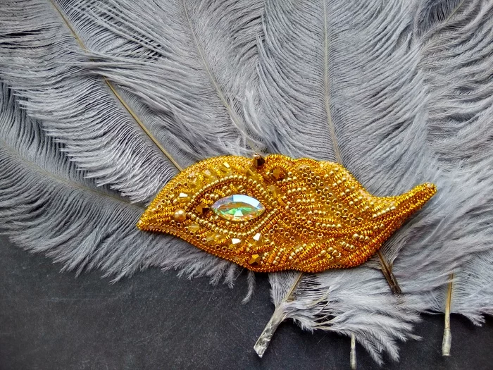 Brooch combined technique: gold embroidery and beadwork - My, Needlework without process, Brooch, Beads