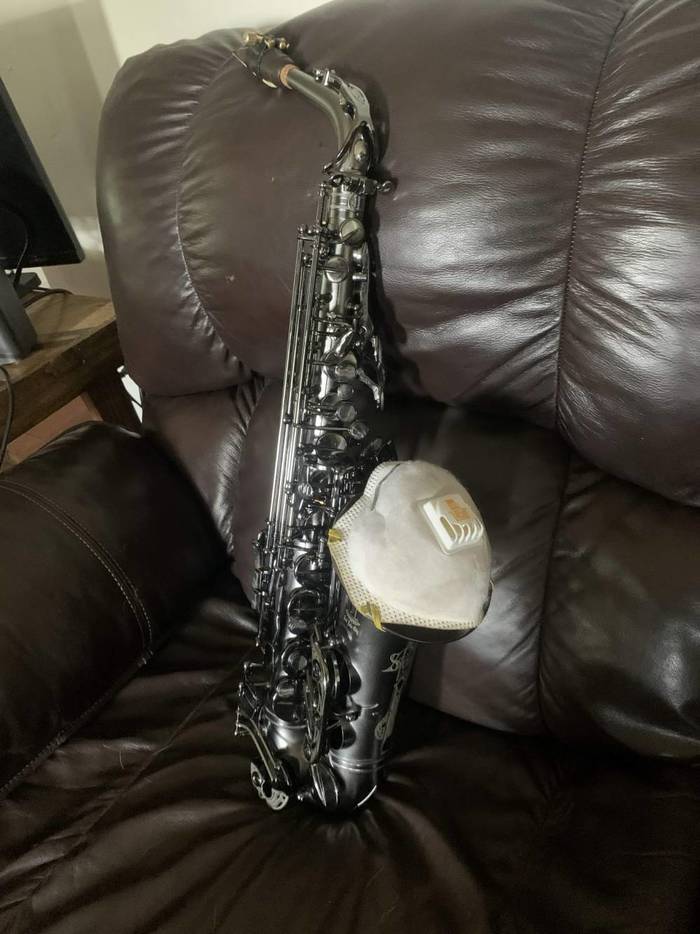 Today's Saxophone - Saxophone, Musical instruments, Respirator, Means of protection, Sofa