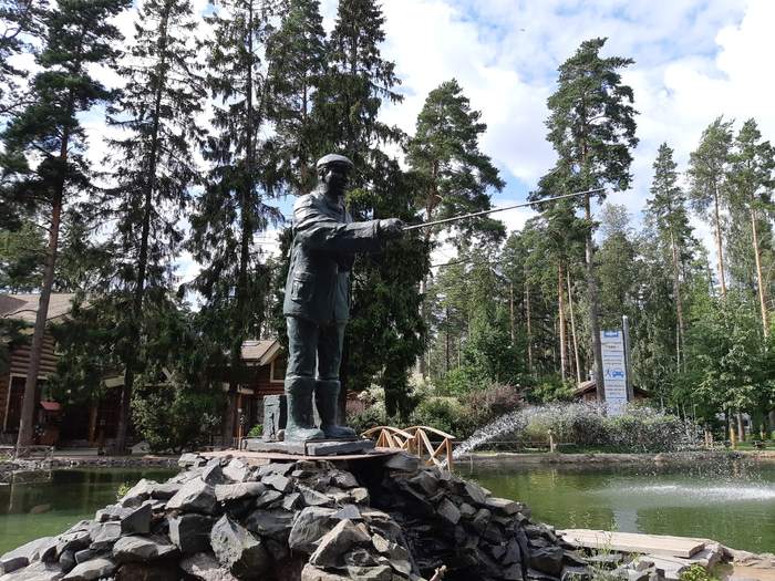 Несколько памятников. Приморское шоссе и Зеленогорск - Моё, Памятник, Фотография, Приморское шоссе, Зеленогорск, Комарово, Санкт-Петербург, Видео, Длиннопост