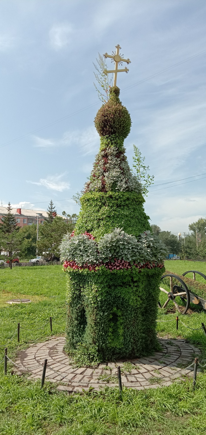 Цветочная скульптура