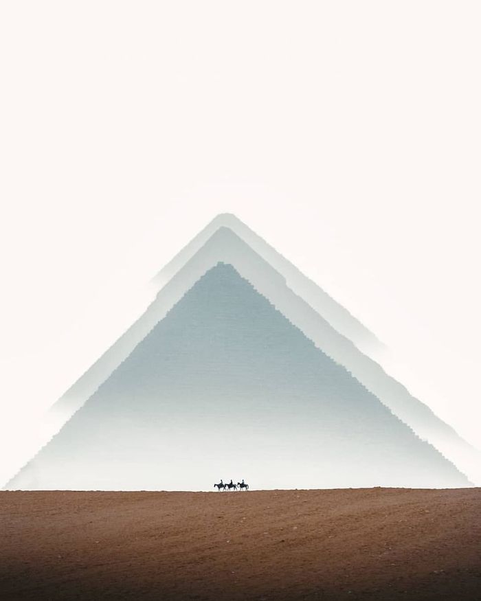 Pyramids of Giza in the fog... - Pyramid, Pyramids of Egypt, Giza, Egypt, Fog, Haze, Scale, Drawing
