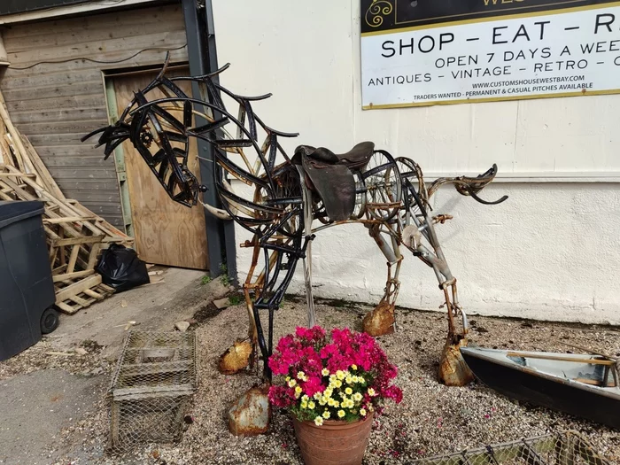 Pedal horse - Sculpture, Travels, Pedal horse