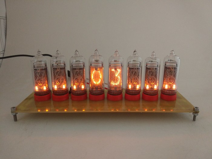 Необычные ламповые часы | Пикабу