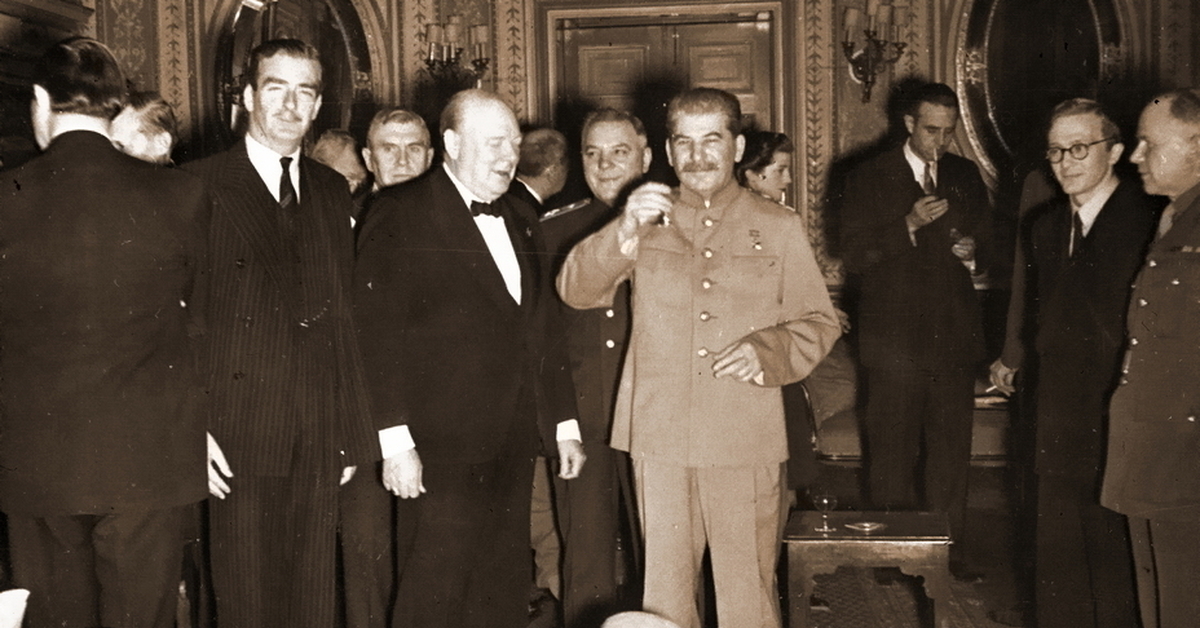 Сталин оон. Конференция в Тегеране 1943. Сталин на Тегеранской конференции. Ленд Лиз Тегеранская конференция. День рождения Черчилля в Тегеране.