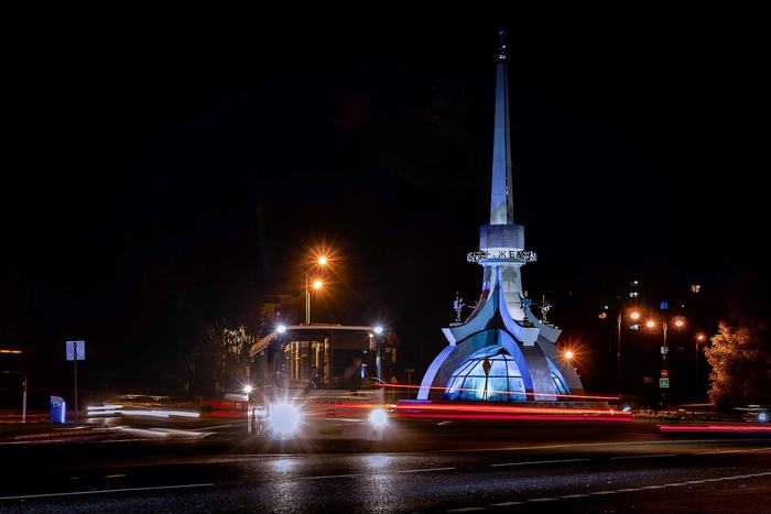 To the garage - My, Bus, Tobolsk, Beginning photographer, Canon 70d, Work, Patp