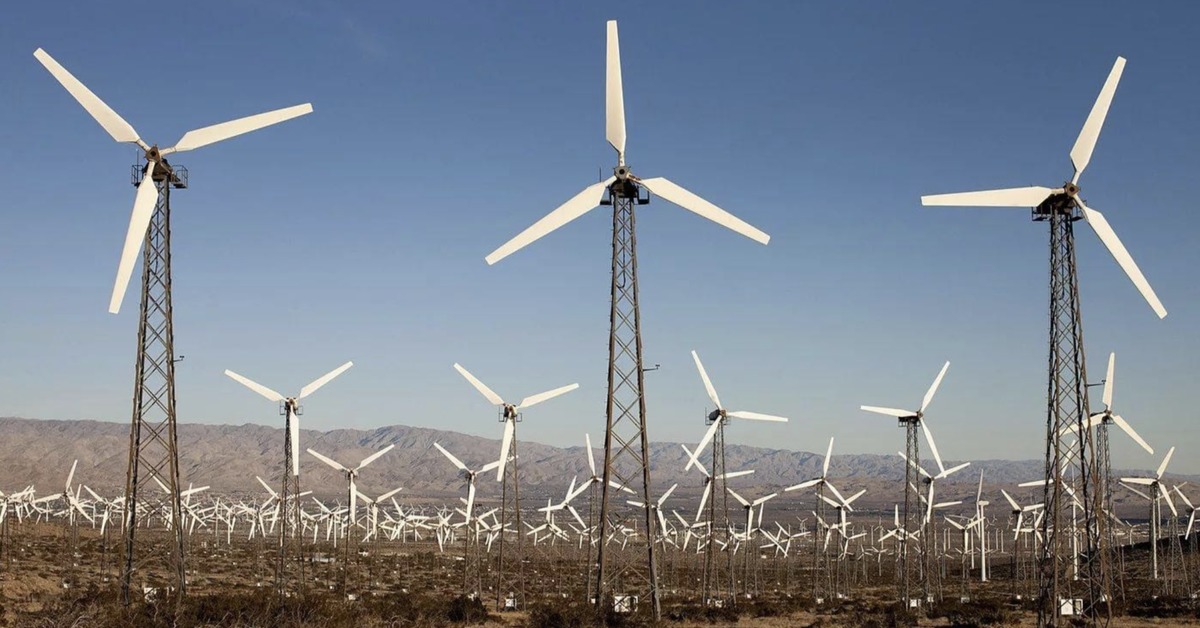 Источник ветра. San Gorgonio Pass Wind Farm. Ветряная мельница Джеймса Блита. Долина ветряков США. Ветрогенератор Wind Power.