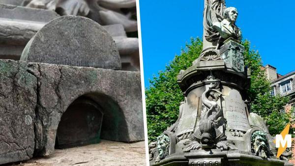 People joked that the mayor gave his heart and soul to the city. They laughed in vain, because a terrible surprise awaited them under the old fountain. - Fountain, Heart, Belgium, Mayor, news, Longpost