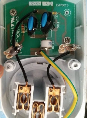 Стабилизатор напряжения