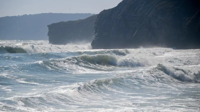 Super Typhoon Haishen heads toward Japan, bringing record rainfall - Japan, Weather, Typhoon, Evacuation, Mir24, Society, Video, Okinawa