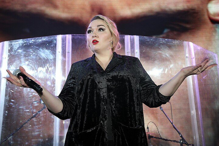 Камеди вумен что нибудь к чаю что нибудь. Смотреть фото Камеди вумен что нибудь к чаю что нибудь. Смотреть картинку Камеди вумен что нибудь к чаю что нибудь. Картинка про Камеди вумен что нибудь к чаю что нибудь. Фото Камеди вумен что нибудь к чаю что нибудь