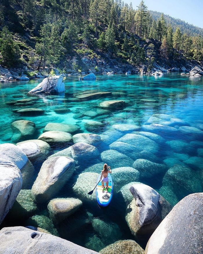 Clear water of Lake Tahoe - Lake Tahoe, USA, California, Lake, Transparency, A rock, beauty of nature, Sup, , The photo, SUPsurfing