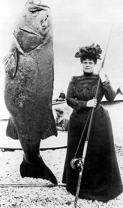 Fisherwoman Sonya - Old photo, Fisherwoman, Fishing, A fish, Women