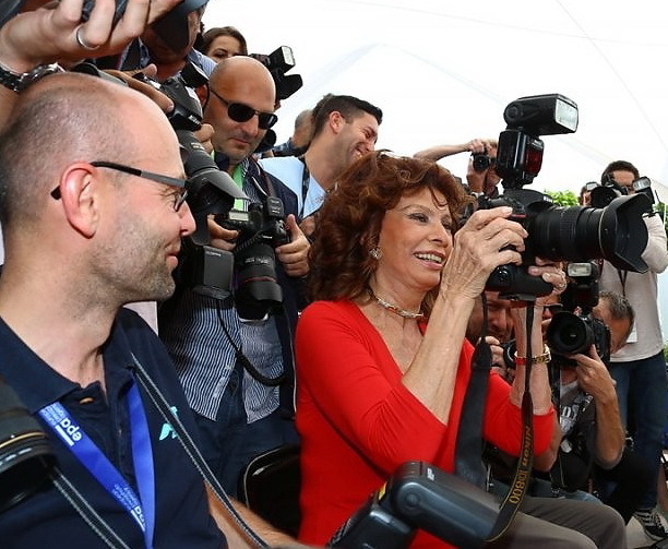 Sophia Loren. 1 year before 80. A few photos from the last Cannes Festival - Sophia Loren, The photo, Longpost