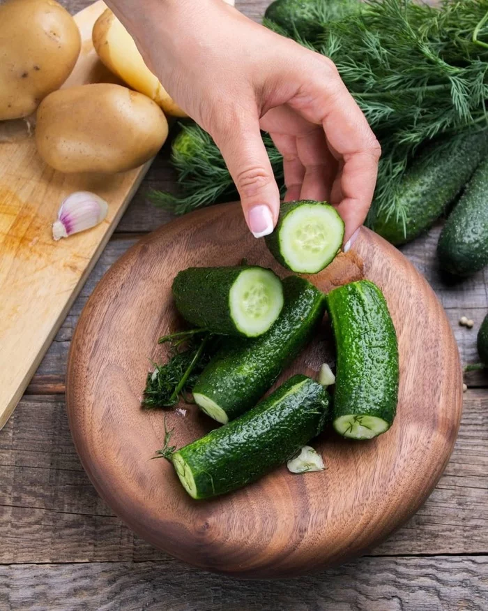 Quickly pickled cucumbers: Prepared overnight - People, Cooking, Recipe, Food, Cucumbers, Lightly salted cucumbers