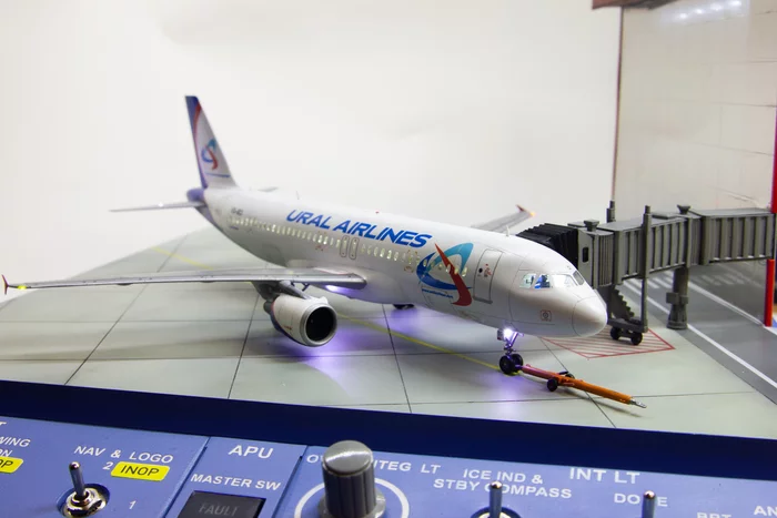 Model of the A-320 aircraft from the Zvezda company, 1/144 scale in the Ural Airlines livery + diorama, with remote control - My, Stand modeling, Airplane, Homemade, 3D, Airbus, Ural Airlines, Tractor, Chelyabinsk, The airport, Radio electronics, Models, Modeling, 3D modeling, Arduino, Scale model, Needlework with process, Airbus A320, Video, Longpost, Zvezda