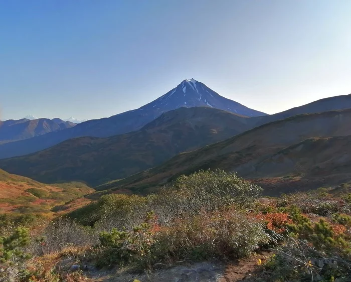 Volcano Mutnovskaya Sopka, Kamchatka - My, Kamchatka, Mutnovsky Volcano, Climbing, The photo, Vertical video, Tourism, Video, Longpost, Volcano