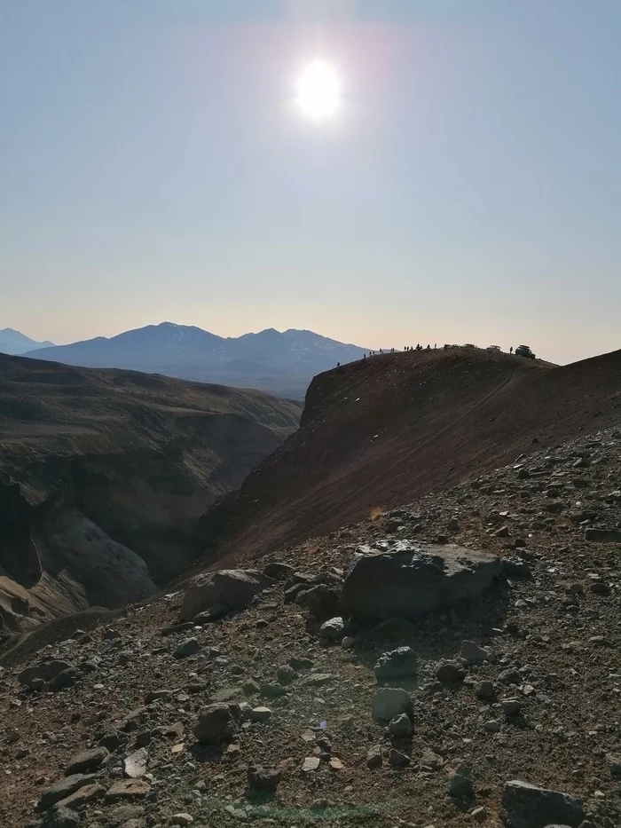 Volcano Mutnovskaya Sopka, Kamchatka - My, Kamchatka, Mutnovsky Volcano, Climbing, The photo, Vertical video, Tourism, Video, Longpost, Volcano