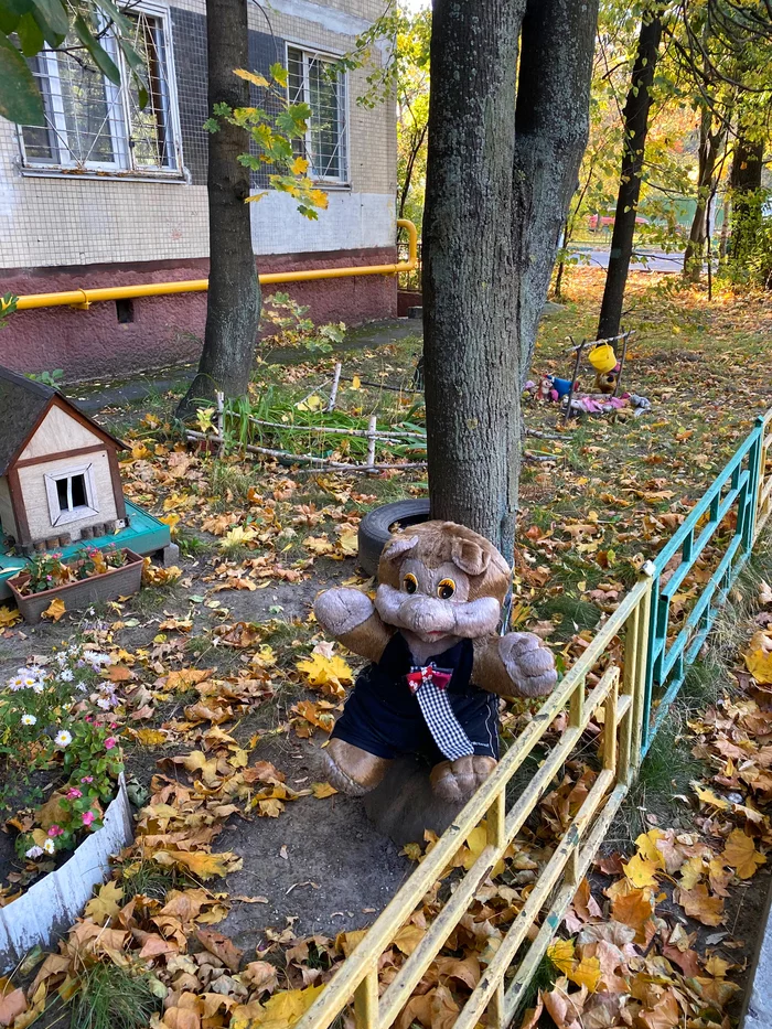 Крипокомпозиции - Моё, Благоустройство, Крипота, Мягкая игрушка, Двор, Длиннопост