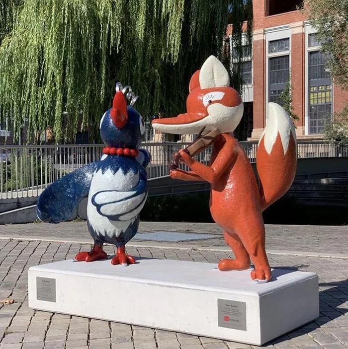 Continuation of the fable “The Crow and the Fox”. Our days - A Crow and a fox, Fable, Continuation, Sculpture, Street musicians, Humor